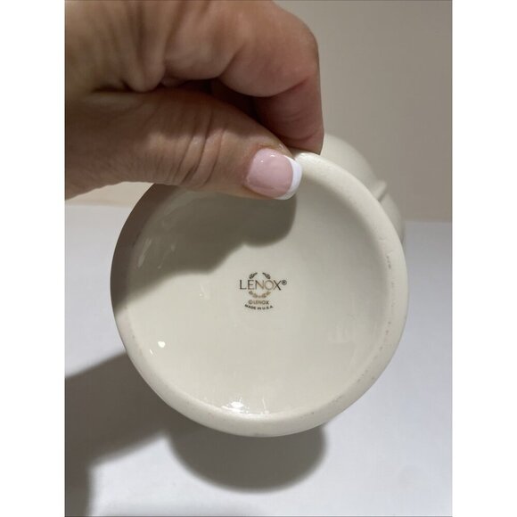 Vintage LENOX Rose Brocade Flared Vase Jeweled Collection 8 3/4" Textured USA - Picture 7 of 9